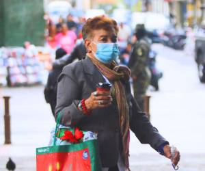 Lluvias entre moderadas e intensas, así como un descenso significativo de las temperaturas, se registran en Honduras tras el ingreso de un frente frío el pasado sábado.