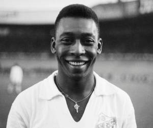 De forma inesperada, Pelé fue el nombre que terminó inmortalizando la leyenda de Edson Arantes do Nascimento en la historia del fútbol.