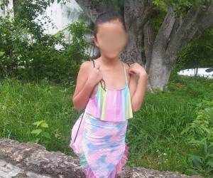 Un video muestra a la pequeña ingresando a la residencia de su asesina, quien posteriormente fue linchada brutalmente y murió.