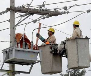 La demanda de energía sufre cambios debido a la reducción de temperatura, ya que la ola de calor experimentada el mes anterior disparó la demanda eléctrica.