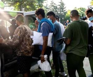 Desde la semana pasada los migrantes comenzaron a dejar sus hogares para buscar uno nuevo fuera de Florida.