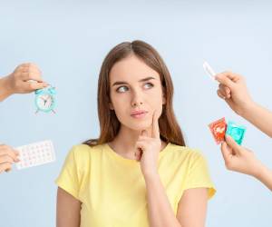 Consulte con su ginecólogo antes de utilizar cualquier anticonceptivo, para que conozca a cabalidad los pros y los contras de cada uno y cuál se ajusta a sus necesidades específicas, lo que le funciona a otra persona no tiene por qué funcionarle a usted.