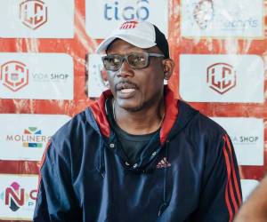 Raúl Martínez sambulá perdió los cuatro juegos que dirigió al Vida.