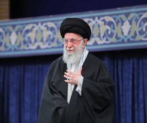 El portavoz añadió que, con su fallecimiento, el ayatolá «corona una vida de servicio al pueblo iraní», con «fidelidad a sus principios.