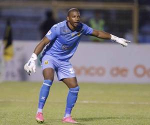 Luis “Buba” López sufrió la lesión en el juego de Real España ante el Olimpia en el Olímpico.