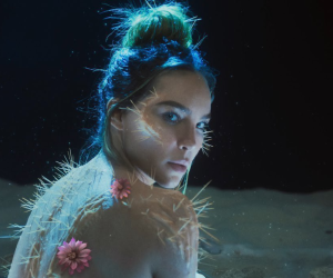 El estreno de “Cactus” no solo ha impulsado la carrera musical de Belinda, sino que también ha avivado la llama de la especulación y el interés en torno a su vida amorosa.