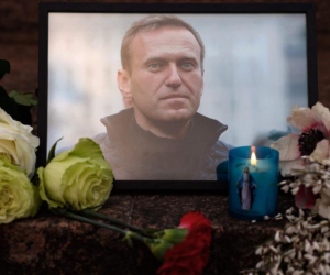 Navalni falleció el viernes en una prisión del Ártico donde purgaba una pena de 19 años, según las autoridades rusas.