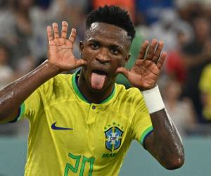 Vinicius Jr celebra uno de los goles de la selección brasileña durante el Mundial de Qatar 2022.