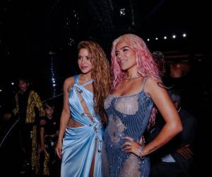 Shakira y Karol G asisten a los MTV Video Music Awards 2023 en el Prudential Center el 12 de septiembre de 2023 en Newark, Nueva Jersey.