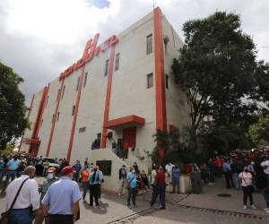 La estatal de telecomunicaciones atraviesa una profunda crisis financiera hasta el punto que no puede cubrir su planilla salarial.