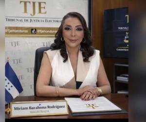 La madrugada de este lunes 23 de marzo, la abogada y notaria, Miriam Suyapa Barahona Rodríguez, perdió la batalla contra un cáncer avanzado mientras recibía tratamiento en los Estados Unidos. Su muerte ha causado gran impacto en el país.