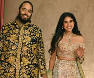 Se estima que el hombre más rico de Asia gaste más de 100 millones de dólares en la boda de su hijo Anant Ambani y Radhika Merchant.