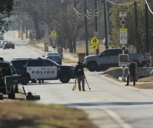 Las autoridades aún no han determinado si se trata de un individuo con problemas mentales o un acto de terrorismo.