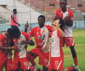 Vida se resiste a ir a la Liga de Ascenso y presenta demanda por alineación indebida.