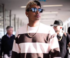 Fue a través de su cuenta de Facebook donde Lester Cardona, conocido en redes como “Supremo”, publicó el documento que presentó el denunciante, en el que se le acusa de presunta incitación a la discriminación y tratos degradantes. ¿Qué dice la denuncia formal?