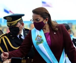 Xiomara Csatro hace un año se convirtió el primera mujer presidenta de Honduras.