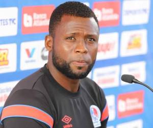 Yustin Arboleda acepta que le tiene cariño a Marathón, pero que ahora defiende los colores del Olimpia.