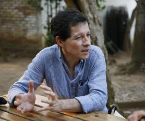 Leonel Alvarado fue el gran homenajeado de la VIII edición del Festival de Los Confines. Su agradecimiento fue profundo, su regreso entrañable y su poesía cercana.