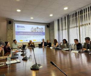 EH Verifica presentó en la Universidad Complutense de Madrid el primer informe científico hondureño que documenta cómo se movieron los distintos tipos de desinformación antes, durante y después de las elecciones generales.