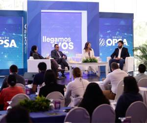 Ana María Reyes, Carlos Mauricio Flores, Ruth Marie Canahuati, y Sebastián Canahuati, ejecutivos de Grupo OPSA que participarán en GoTalks 2023.