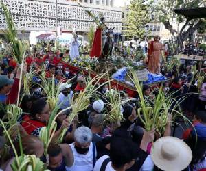 Así se vivió la fe cristiana este Domingo de Ramos dando inicio a la Semana Santa.