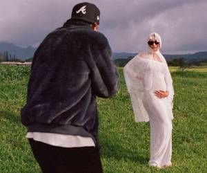 La pareja aprovechó en anunciar el embarazo de Hailey tras la renovación de sus votos matrimoniales