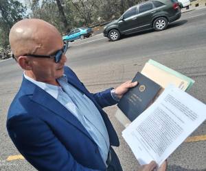 Abogado de los generales testigos de JOH: Si les dan baja deshonrosa estarían politizando la institución castrense