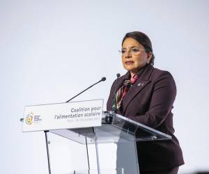 Xiomara Castro: “mi gobierno está comprometido a combatir el hambre”
