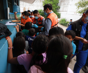 El lunes la municipalidad logró mover a 25 personas y el jueves se trasladaron a los 42 restantes al albergue de la Betania.