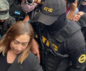 Rocío Tábora es acusada por los delitos de fraude en la compra de los siete hospitales móviles adquiridos para hacerle frente a la pandemia de covid-19.