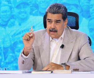 El presidente de Venezuela, Nicolás Maduro, fue capturado la madrugada de este sábado junto a su esposa por Estados Unidos.