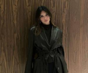 La reconocida modelo ha estado envuelta en polémica tras salir a la luz unas imágenes en las que aparentemente muestra su embarazo.