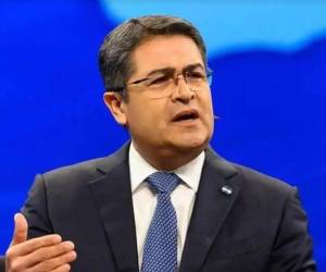 El exmandatario Juan Orlando Hernández fue liberado el lunes 1 de diciembre de 2025 tras recibir un indulto completo del presidente de Estados Unidos Donald Trump.