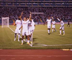 Olimpia celebrando el primer gol del partido.