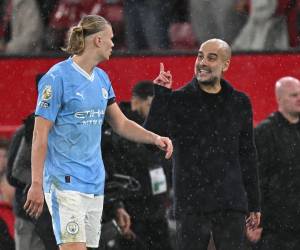 Haaland se marcó tremendo doblete y asistencia de cara al derbi de Manchester.