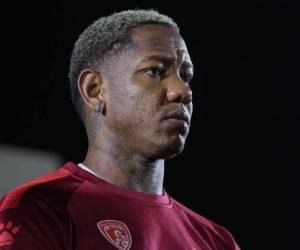 Romell Quioto no logró el ascenso con su equipo en Arabia Saudita.