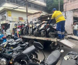 Las autoridades anunciaron que estos operativos de control vial continuarán en los próximos días como parte de un plan permanente en la capital hondureña.