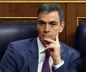 Sánchez aseguró que debe reflexionar sobre su continuidad en el cargo al frente del gobierno español.