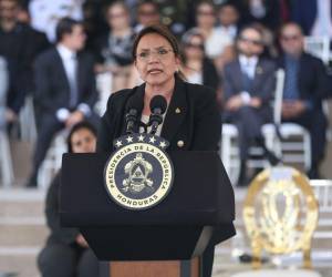 La presidenta de Honduras, Xiomara Castro, envío un mensaje de felicitación al presidente Vladimir Putin tras las elecciones de Rusia, lo que generó reacciones contrarias como la del comunicador Andrés Oppenheimer.