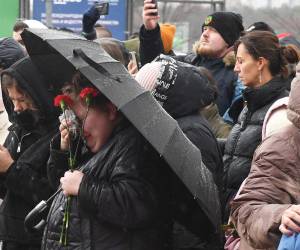 Este domingo 24 de marzo, Rusia está viviendo una jornada de duelo nacional después de un atentado en una sala de conciertos en las afueras de Moscú que dejó más de 137 muertos, ataque catalogado como el más mortífero en Europa reivindicado por el grupo Estado Islámico (EI)