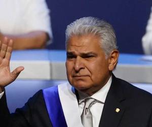 Argentina, Bolivia, Costa Rica, Ecuador, Panamá, Paraguay, Perú y República Dominicana felicitaron el mismo miércoles a Asfura.