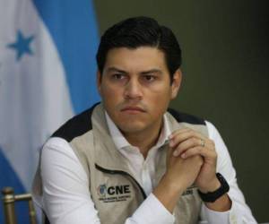 Ochoa presenta 10 nuevos audios sobre un presunto complot para favorecer a un candidato en las elecciones