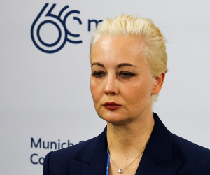 Navalnaya pidió que este régimen y Vladimir Putin sean considerados personalmente responsables de todas las atrocidades cometidas en contra de su esposo.