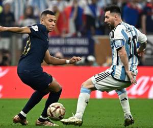 Kylian Mbappé y Lionel Messi sostuvieron una batalla épica en la final del Mundial de Qatar.