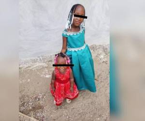 Dos hermanas de apenas seis y tres años son las víctimas del fatídico incendio registrado en su propia vivienda en horas de la medianoche de este domingo 16 de junio. Las pequeñas murieron quemadas debido a que no pudieron salir a tiempo y sus cuerpos fueron encontrados al interior de la casa. A continuación los detalles.