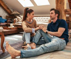 Las parejas que no desarrollan una comunicación consciente se enfrentarán a desafíos en la intimidad y el crecimiento relacional.