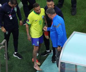 Neymar podría perderse el resto del Mundial de acuerdo a la gravedad de su lesión.