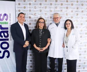 <i>Ejecutivos de Solaris y Santa Lucía Hospital, Clínica y Óptica destacaron la importancia del impacto ambiental y reafirmaron su objetivo de promover un futuro más verde y saludable para todos. </i>
