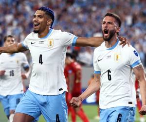 Uruguay levantó la mano como firme candidato al título luego de propinarle una paliza a Bolivia.