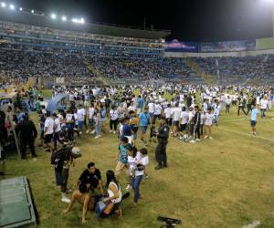 La FESFUT sancionó fuertemente al Alianza por la tragedia del sábado, la cual costó la vida de 12 personas.